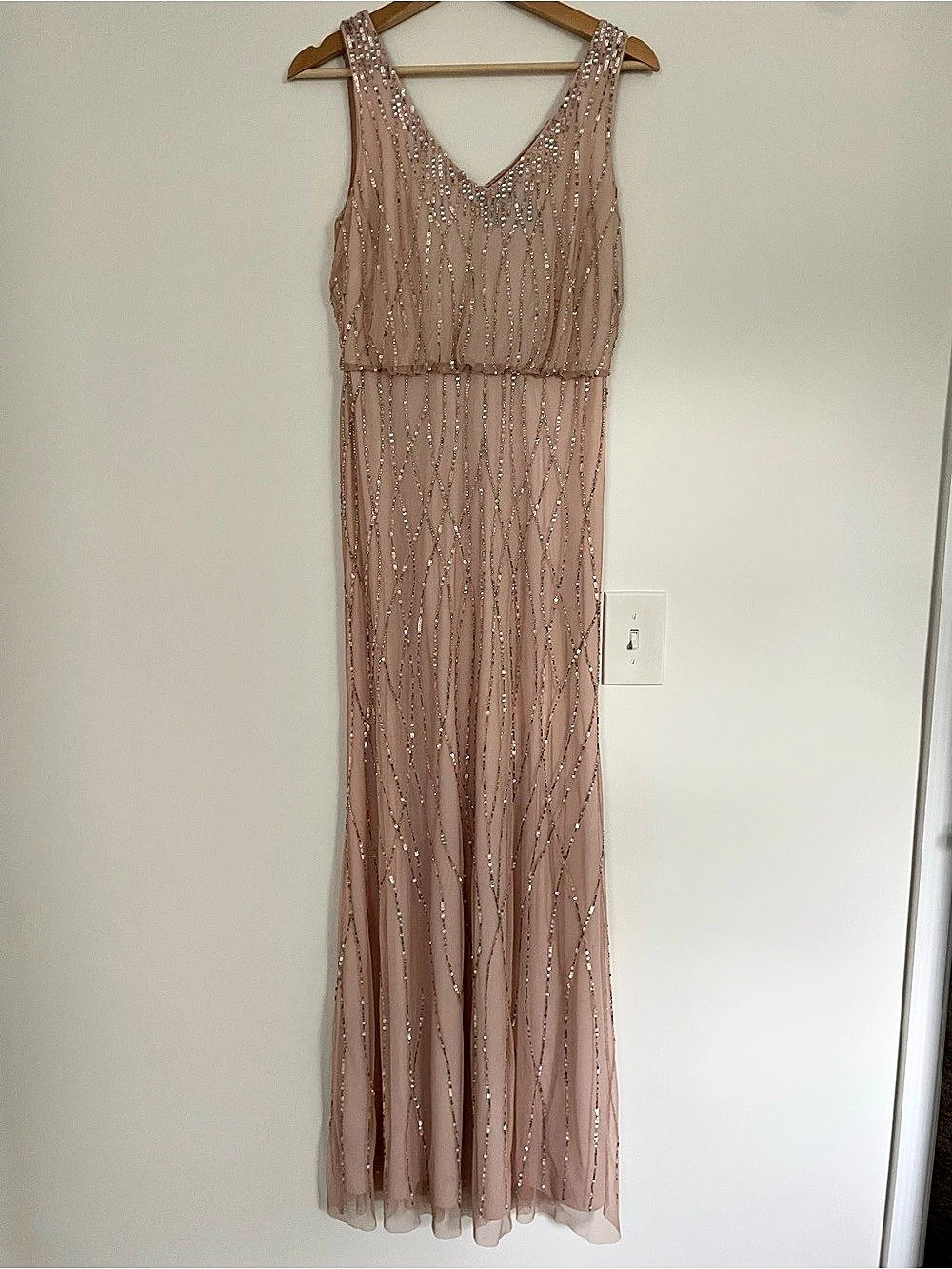 Adrianna Papell Sequin Maxi Dress in Pink Size 4 Like New